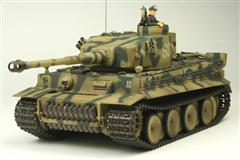 Танк VSTANK PRO German Tiger I LP 1:24 Airsoft (Camouflage RTR Version) [A03101680]